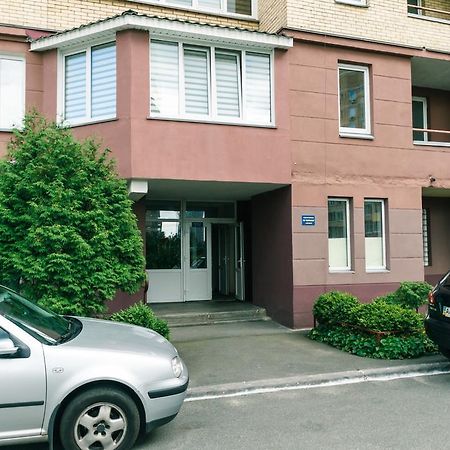Two-Storey Apartment Near Iec キエフ エクステリア 写真
